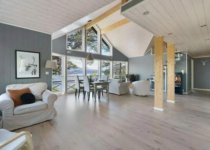 Cabin In Malangen